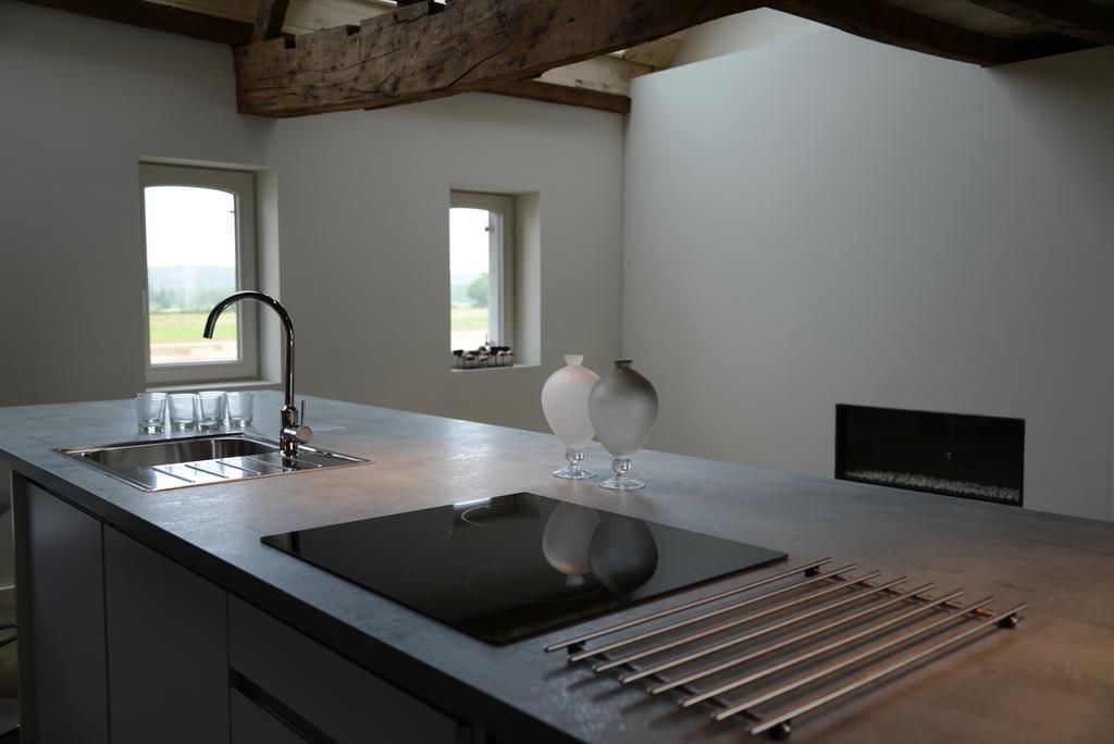Holiday Home Janssen & Janssen Maasmechelen Oda fotoğraf
